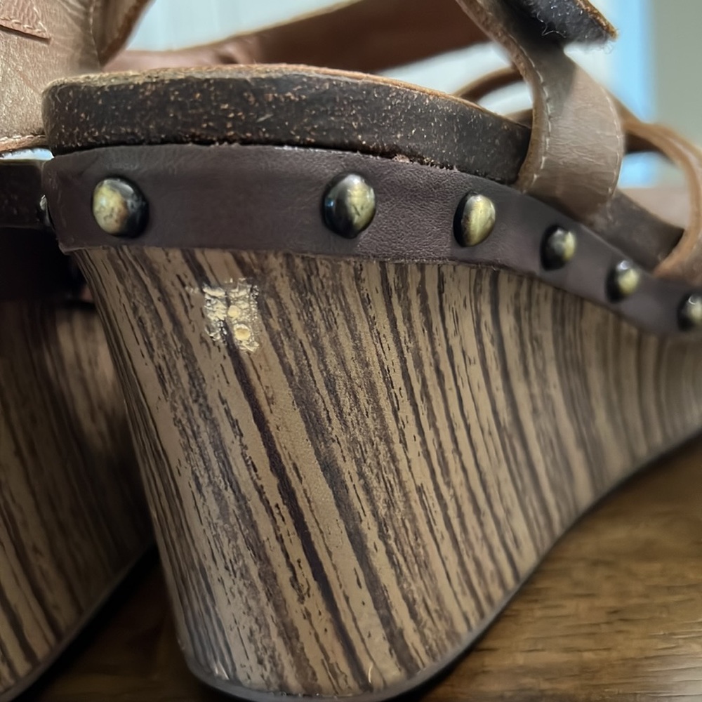 Wedges - Picture 3 of 3